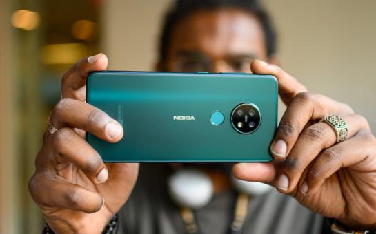 Обновленный Nokia 7.2 уже в России