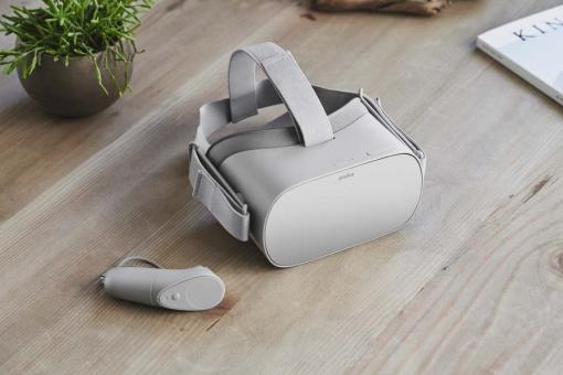 Шлем виртуальной реальности Oculus Go подешевел